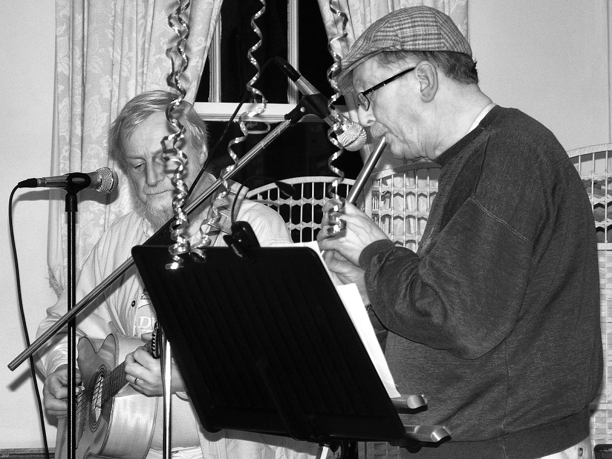 D90 modified for IR @ 720nm + homemade infrared flashgun